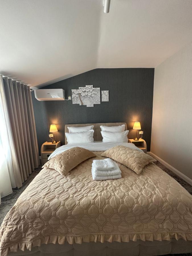 Complex Rediu 54 Luxury Apartaments Iasi Buitenkant foto