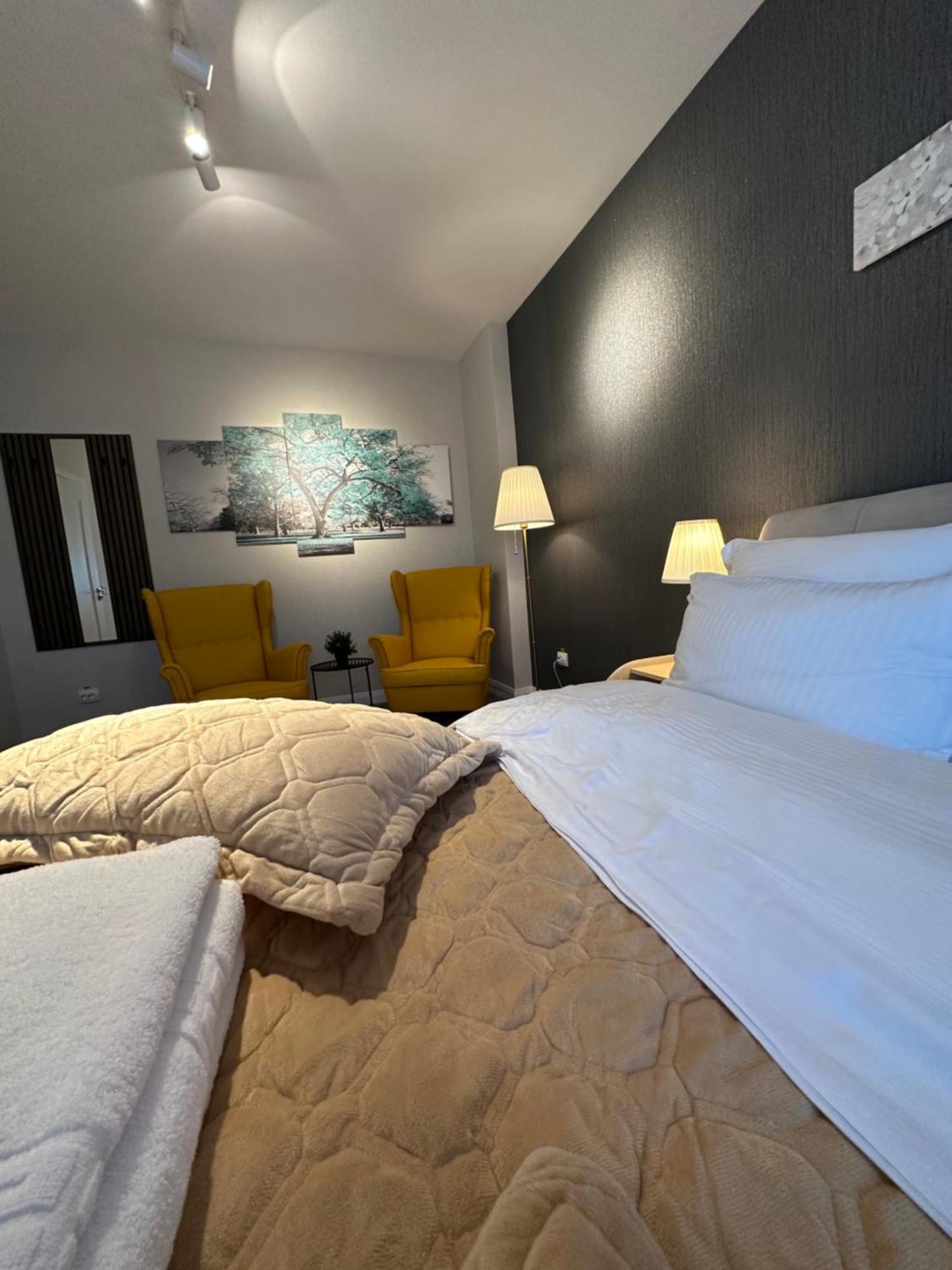 Complex Rediu 54 Luxury Apartaments Iasi Buitenkant foto