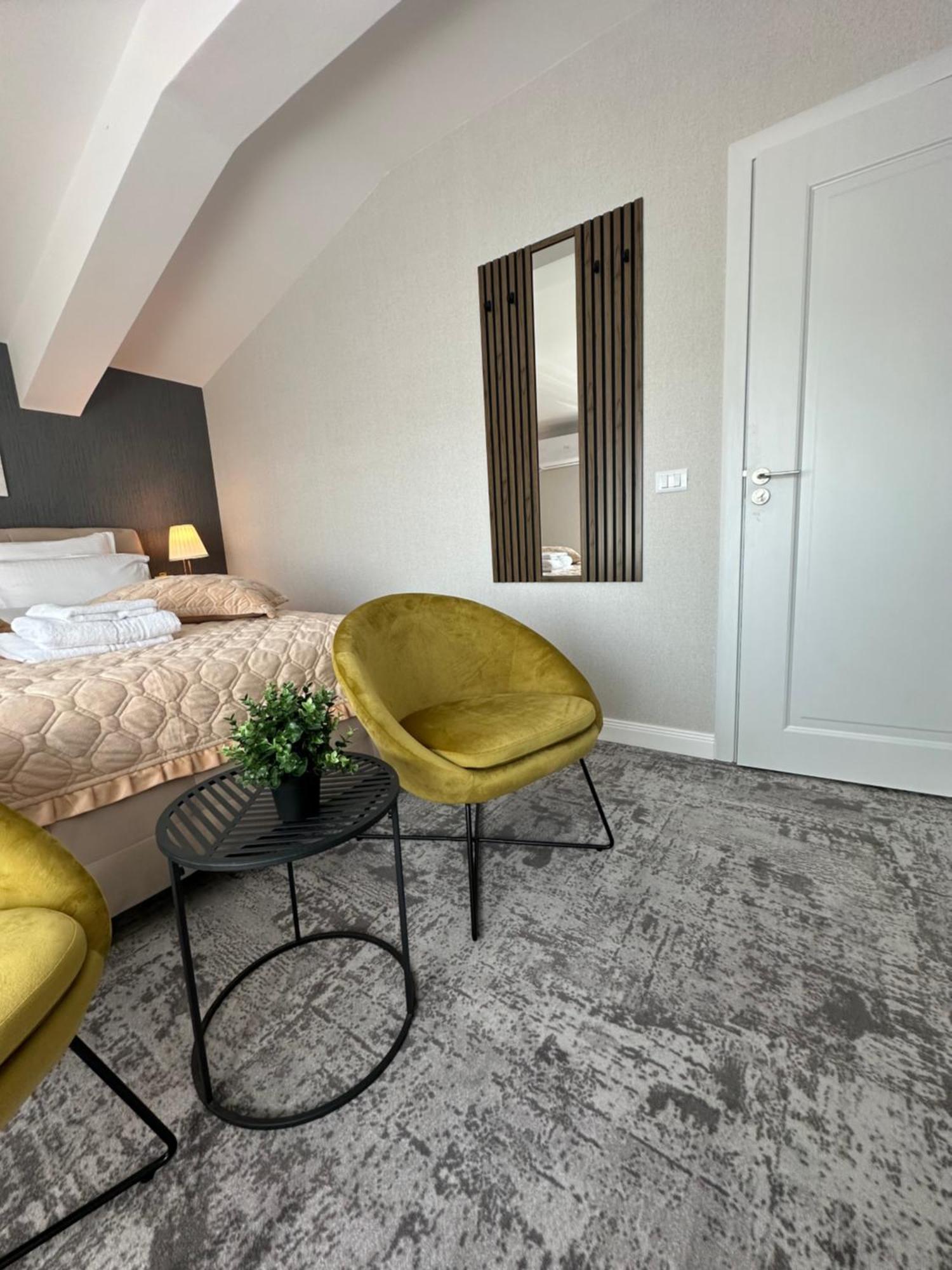 Complex Rediu 54 Luxury Apartaments Iasi Buitenkant foto