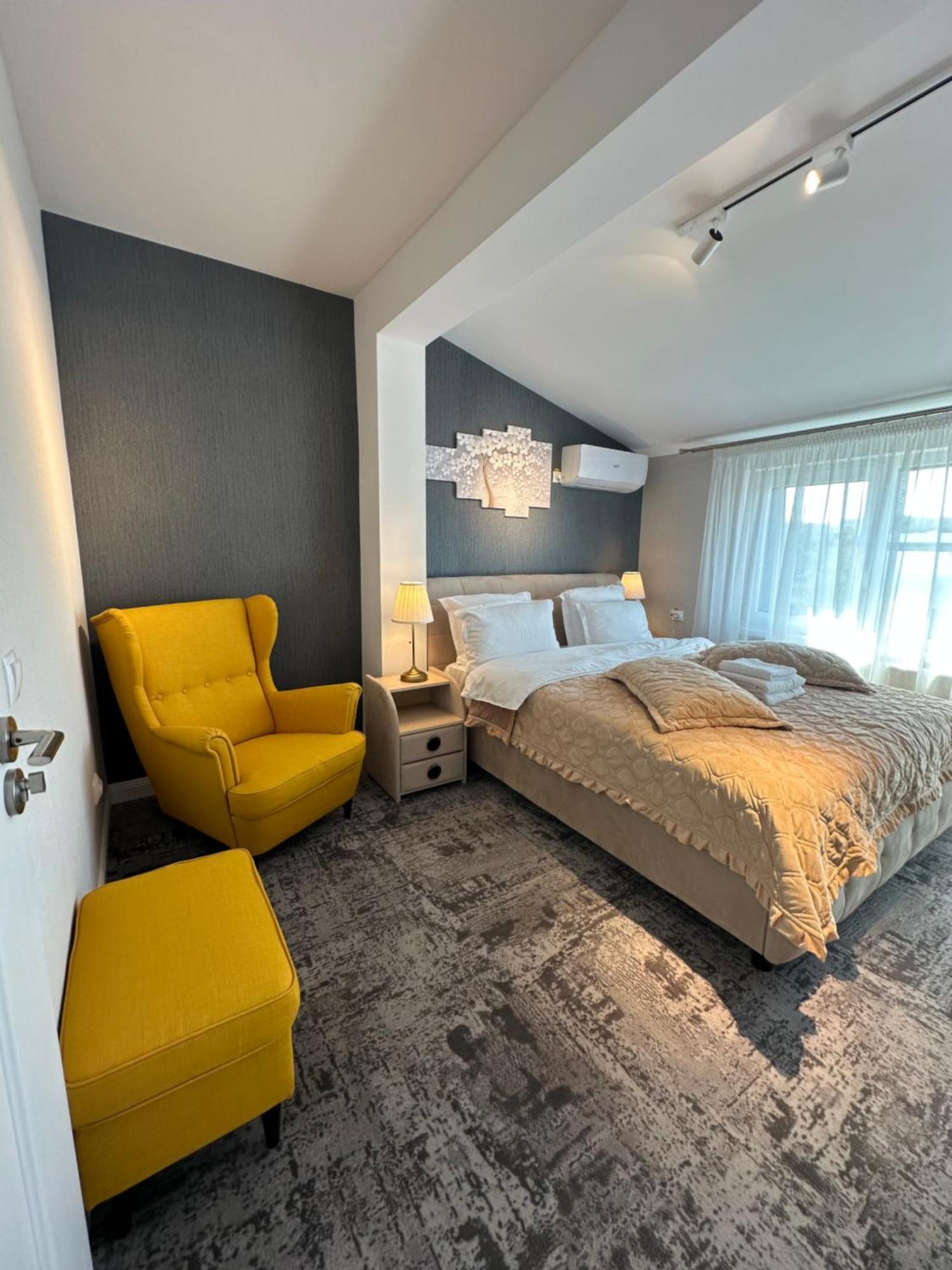 Complex Rediu 54 Luxury Apartaments Iasi Buitenkant foto